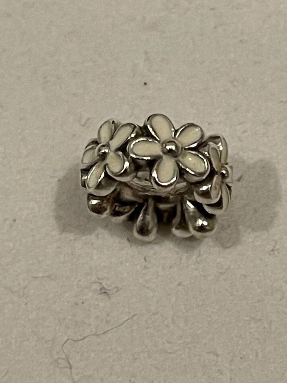 Pandora White Daisy Flower Spacer Charm Sterling Silver 791495EN12 Authentic
